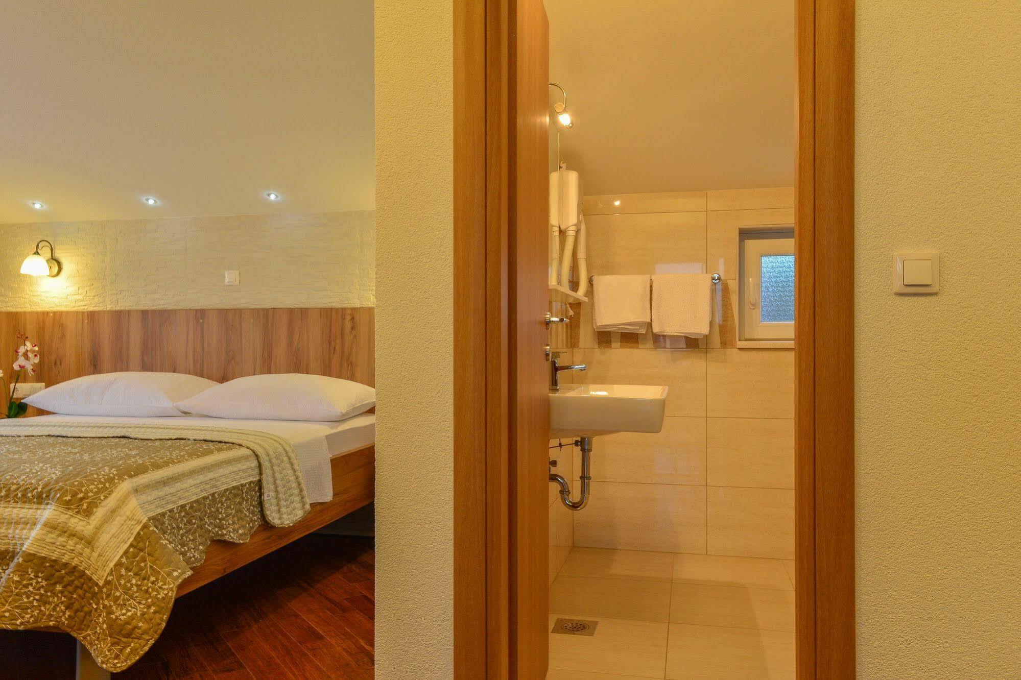Luxury Apartments Villa Tea Trogir Exteriér fotografie